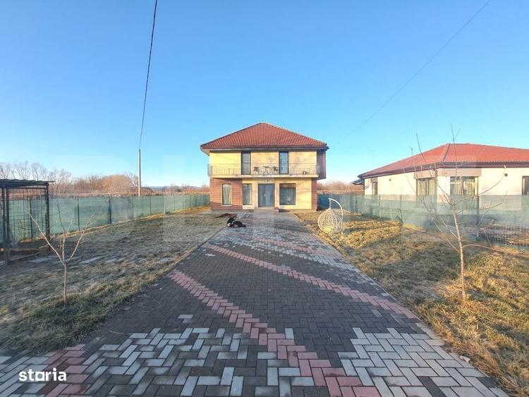 Casă cu 4 camere în Lunca Calnicului