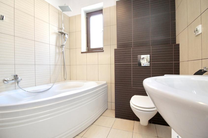 Apartament cu 4 camere decomandat, mobilat în Prelungirea Ghencea
