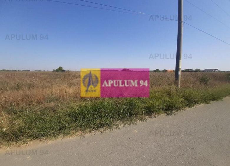 Teren Construcții intravilan de 1300 mp, în 1 Decembrie