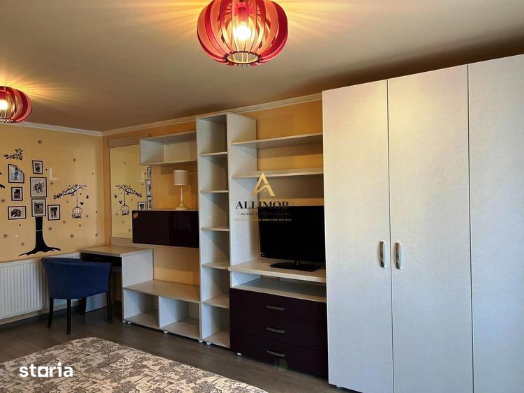 Casă cu 4 camere cu Teren 400 Mp în Bucov