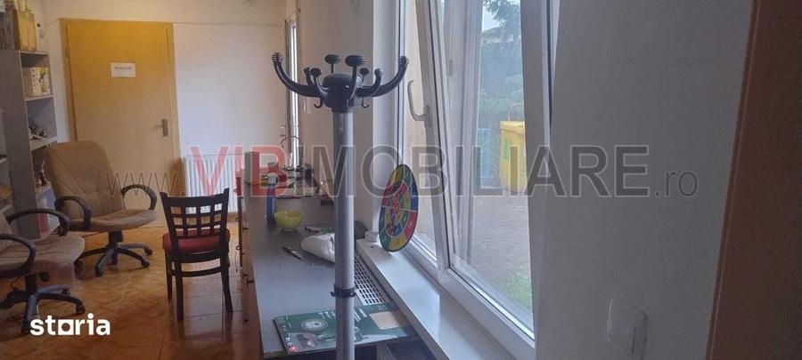 Casă cu 6 camere cu Teren 250 Mp în Mehala