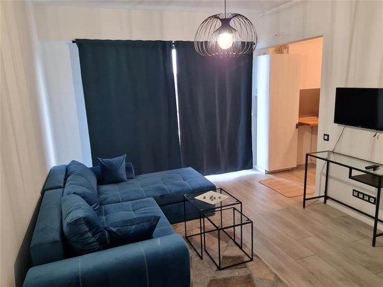 Apartament cu 2 camere decomandat, mobilat în Străulești