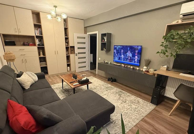 Apartament cu 2 camere decomandat în Metalurgiei