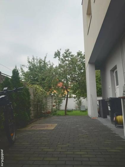 Casă cu 4 camere cu Teren 232 Mp în Central