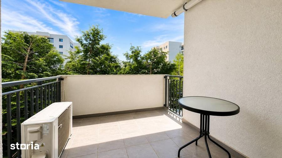Apartament cu 3 camere, mobilat în Băneasa
