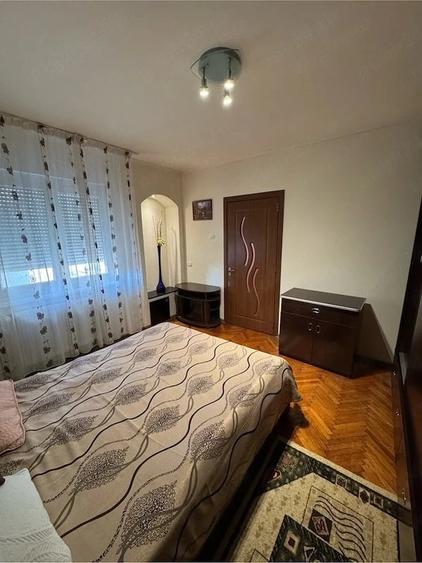 Inchiriez apartament 2 camere in zona Radiodifuziune - 1