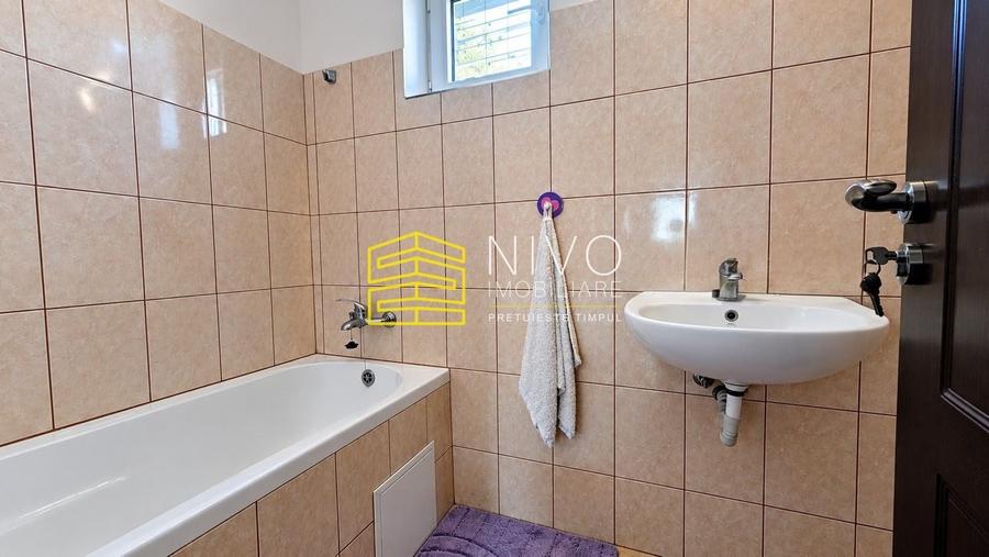 Casă individuală cu 4 camere cu Canalizare în Idrifaia