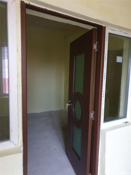Casă cu 4 camere în Gura Ocniței