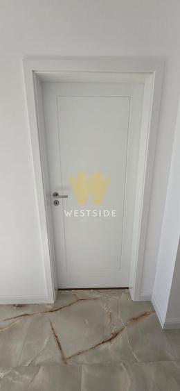 Apartament cu 3 camere decomandat în Remetea Mare