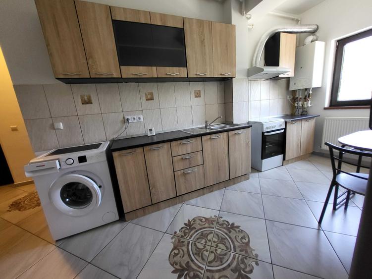 Apartament cu 2 camere decomandat în Ghencea