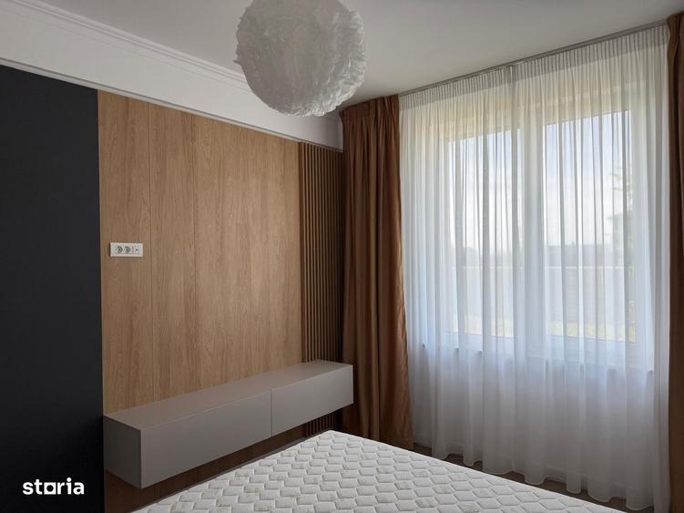 Casă cu 4 camere în Pasărea