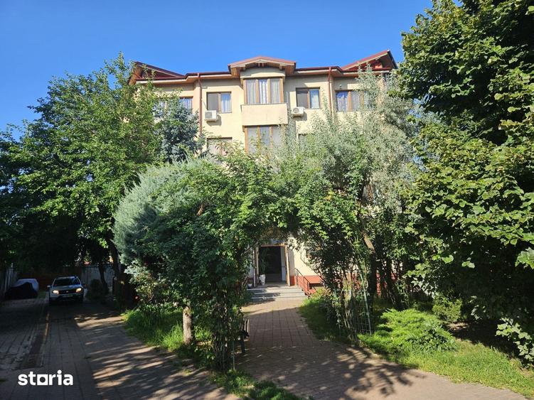 Apartament cu 2 camere decomandat în Lacul Morii