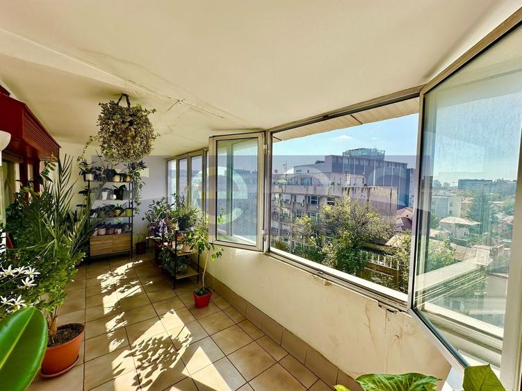Apartament cu 2 camere semidecomandat, mobilat în Dorobanți