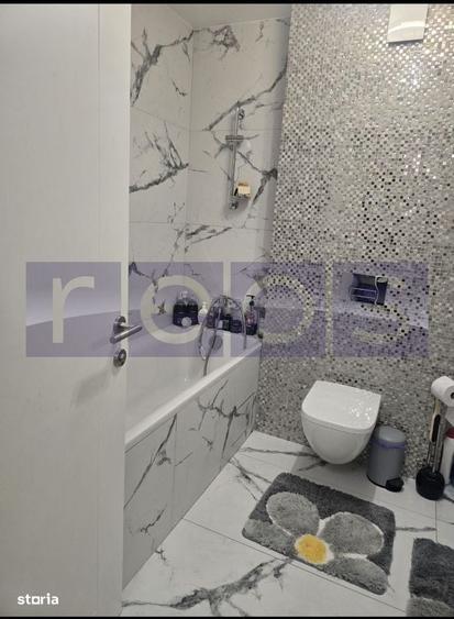 Apartament cu 3 camere decomandat în Străulești