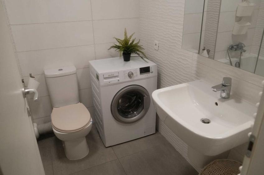 Apartament cu 2 camere decomandat în Lujerului
