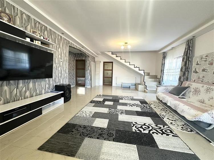 Casa P+M Foarte Spatioasa, 6 Camere, Valu lui Traian - 18