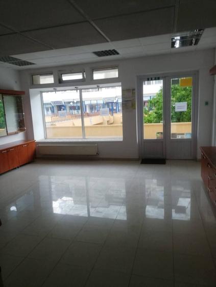 Spațiu comercial, de 83 mp, în Ultracentral