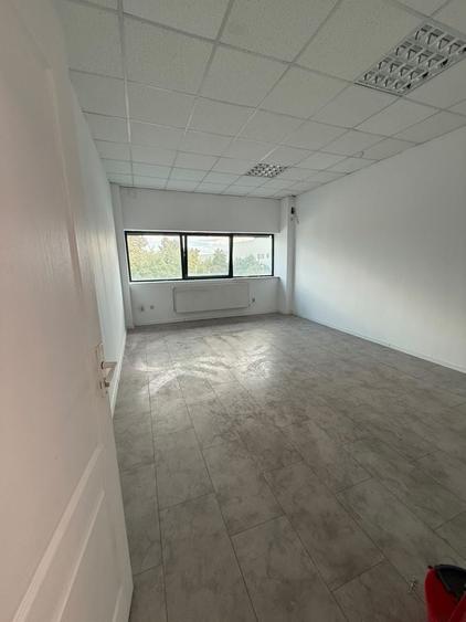 Spațiu comercial, de 29 mp, în Exterior Vest