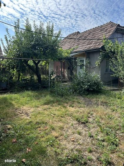 Casă cu 4 camere cu Teren 850 Mp în Central