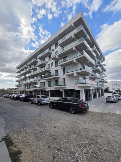 Apartament cu 2 camere decomandat în Universitate