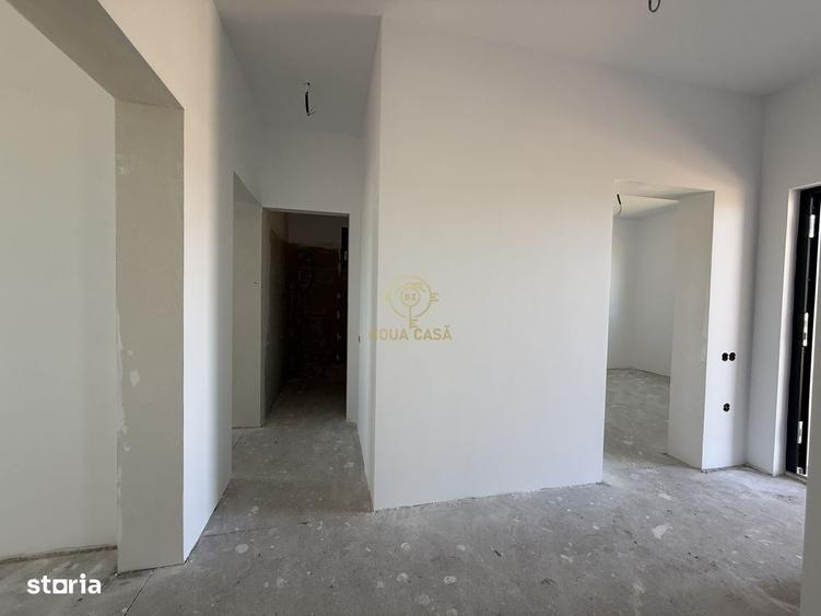 Casă cu 4 camere cu Teren 650 Mp în Mărtinești