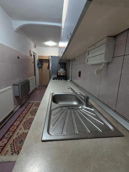 Inchiriez apartament cu doua camere la parter cu gradina. - 8