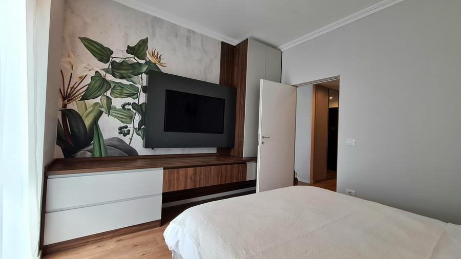 Apartament cu 2 camere semidecomandat în Brașovul Vechi