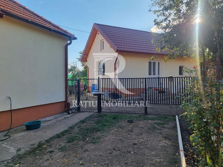 Casă individuală cu 2 camere cu Canalizare în Gurasada