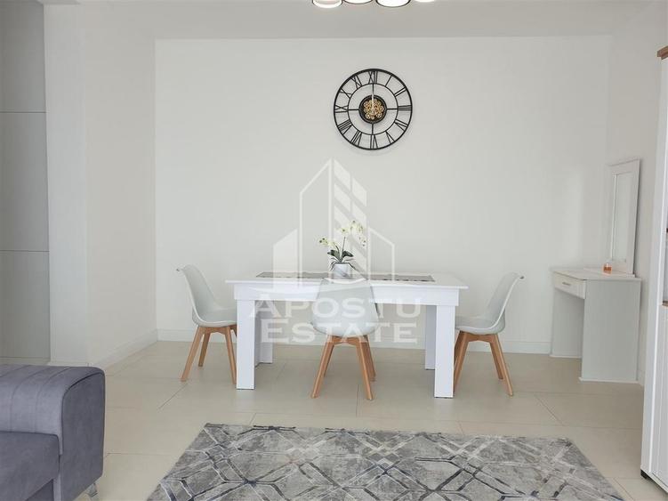 Apartament cu 2 camere semidecomandat în Dumbrăvița