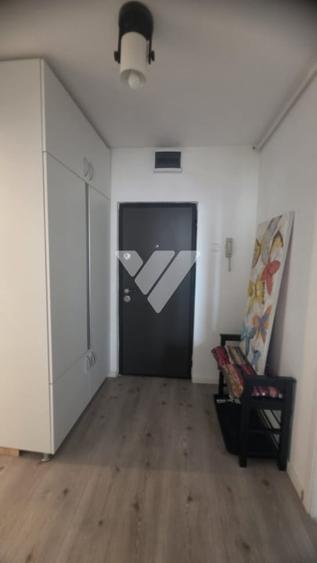 Apartament cu 3 camere decomandat, mobilat în Mihai Viteazul