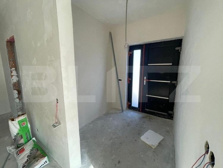 Casă individuală cu 4 camere cu Teren 490 Mp în Cetății