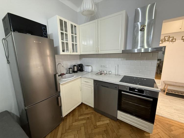 Apartament cu 2 camere în Ultracentral