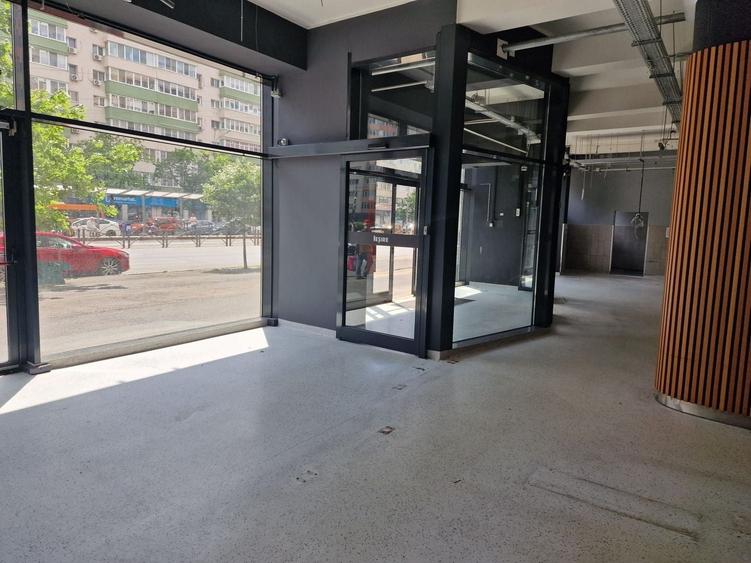 Spațiu comercial, de 1,526 mp, în Ștefan cel Mare