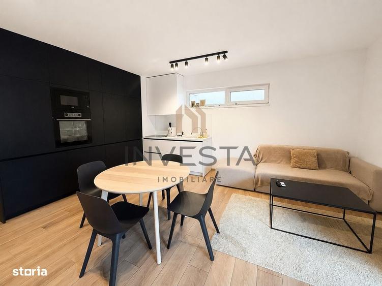 Apartament cu 2 camere semidecomandat, mobilat în Sopor