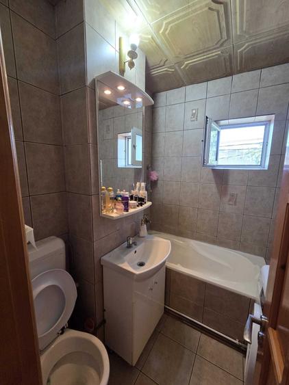 Apartament cu 2 camere decomandat în Boldești