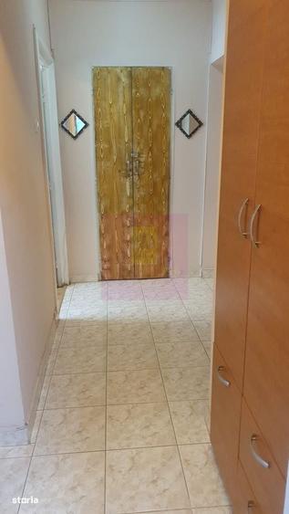 Apartament cu 3 camere decomandat în Morarilor