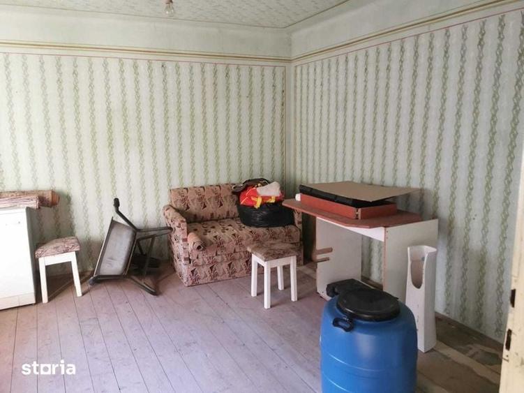 Casă cu 2 camere cu Teren 100 Mp în Tărcaia