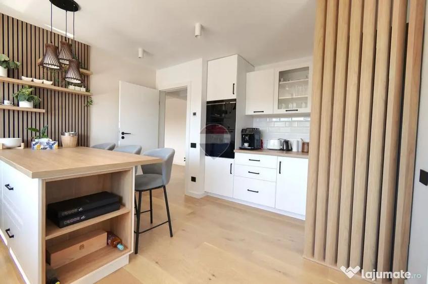 Casă cu 4 camere cu Teren 750 Mp în Jucu