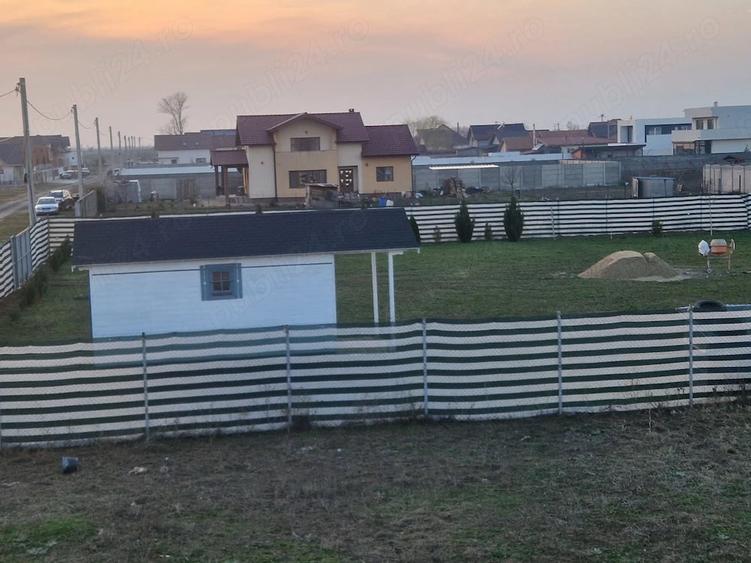 Casă cu Teren 1000 Mp în Central
