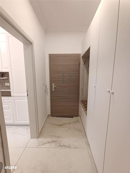 Apartament cu 3 camere decomandat în Chișoda