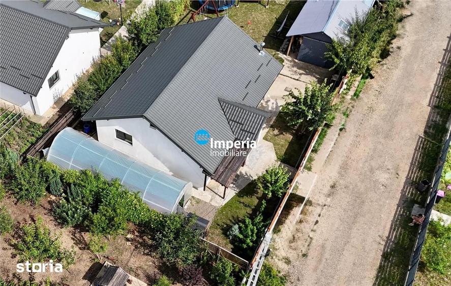 Casă cu 3 camere cu Teren 560 Mp în Miroslava