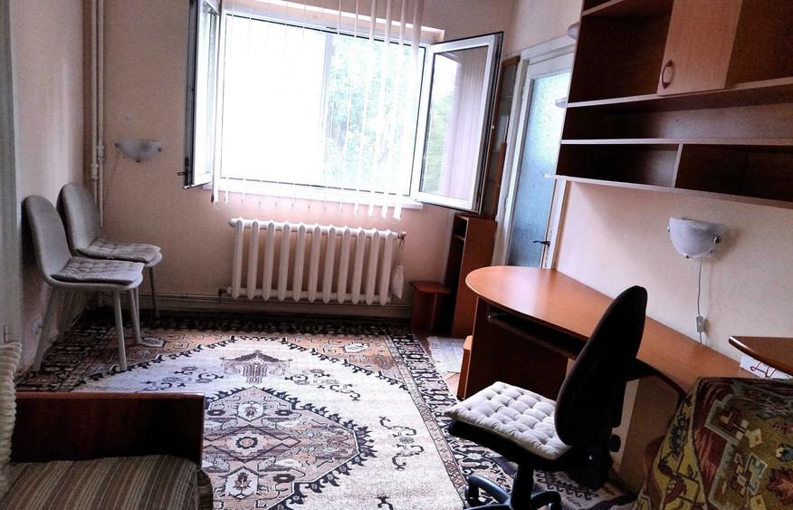 Apartament cu 2 camere în Podu Roș