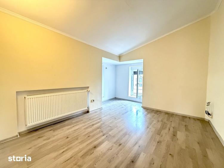 Spațiu comercial, de 81 mp, în Central