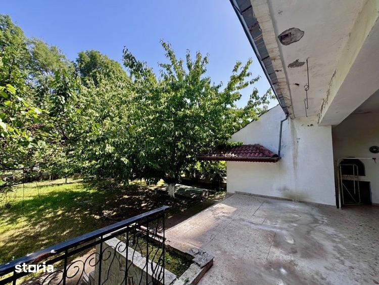 Casă cu 7 camere cu Teren 1150 Mp în Gruiu