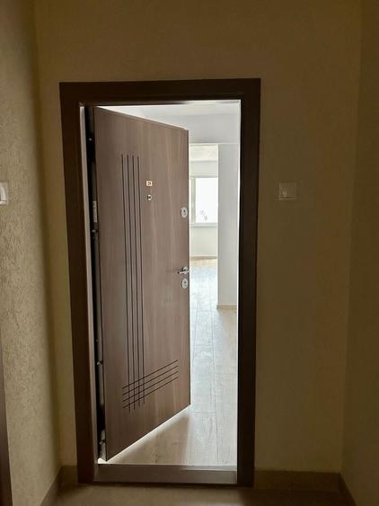 Apartament cu 2 camere semidecomandat în Florești — fotografia 3