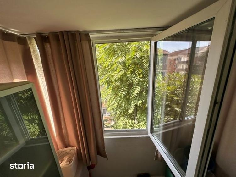 Apartament cu 2 camere semidecomandat în Rogerius