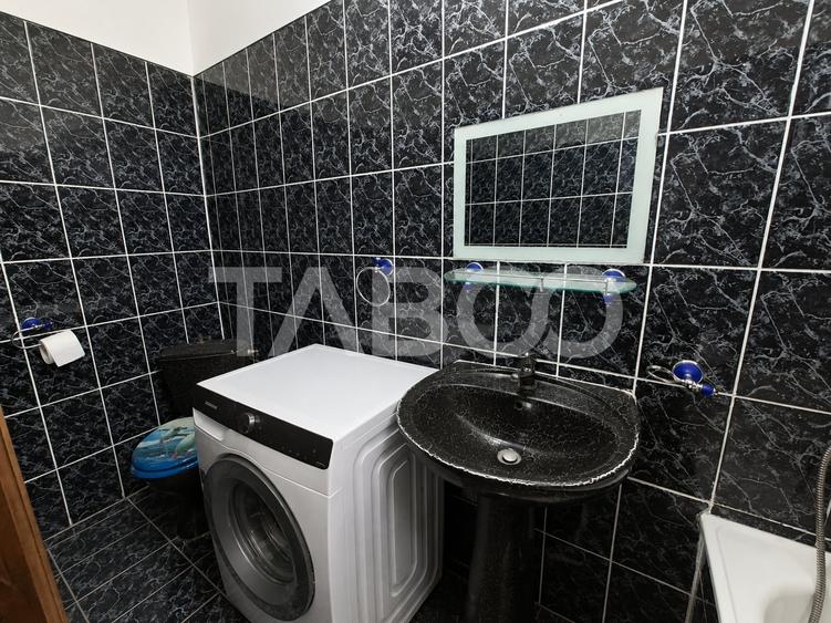 Apartament cu 3 camere decomandat, mobilat în Mihai Viteazul