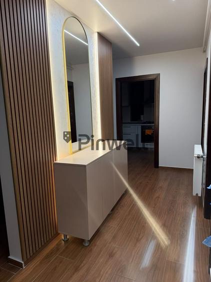 Apartament cu 3 camere decomandat, mobilat în Nord
