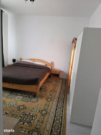 Casă cu 5 camere cu Teren 380 Mp în Berceni