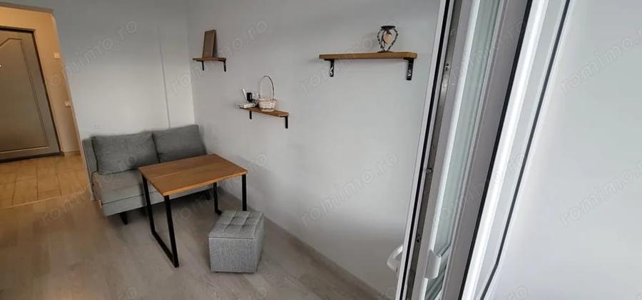 Garsonieră decomandată în Panduri